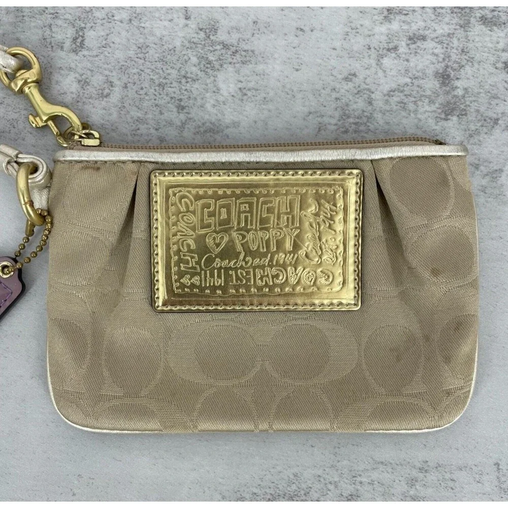 Coach Poppy Signature C Khaki Gold Metallic Leather Trim Wristlet